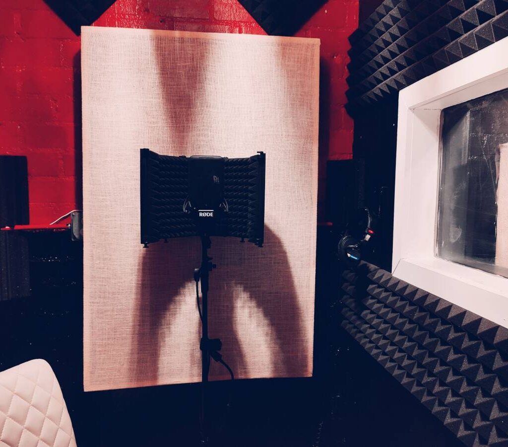 Recording booth