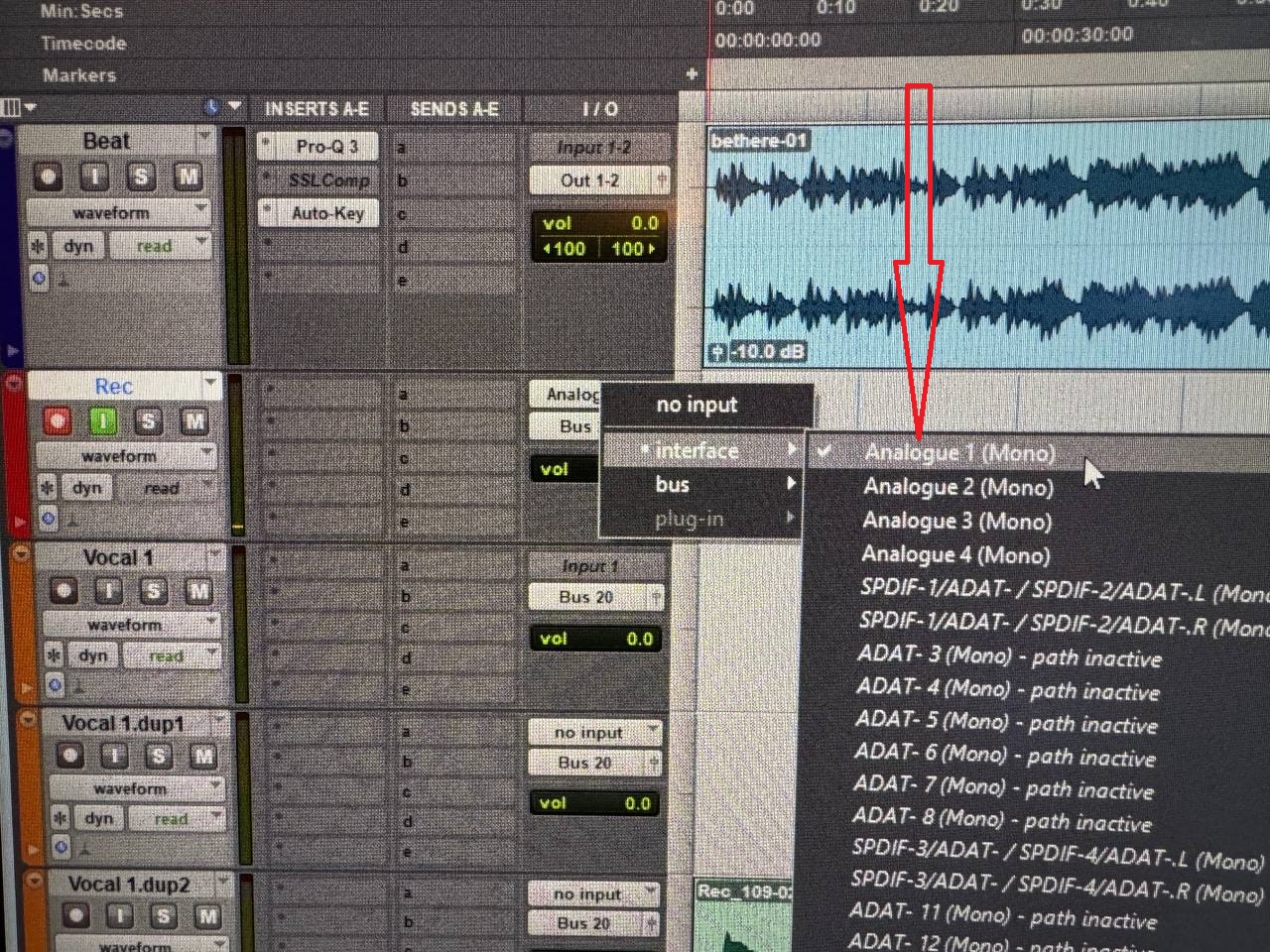 Recording track on the computer at the Blizz Sound affordable recording studio in Los Angeles on Saticoy